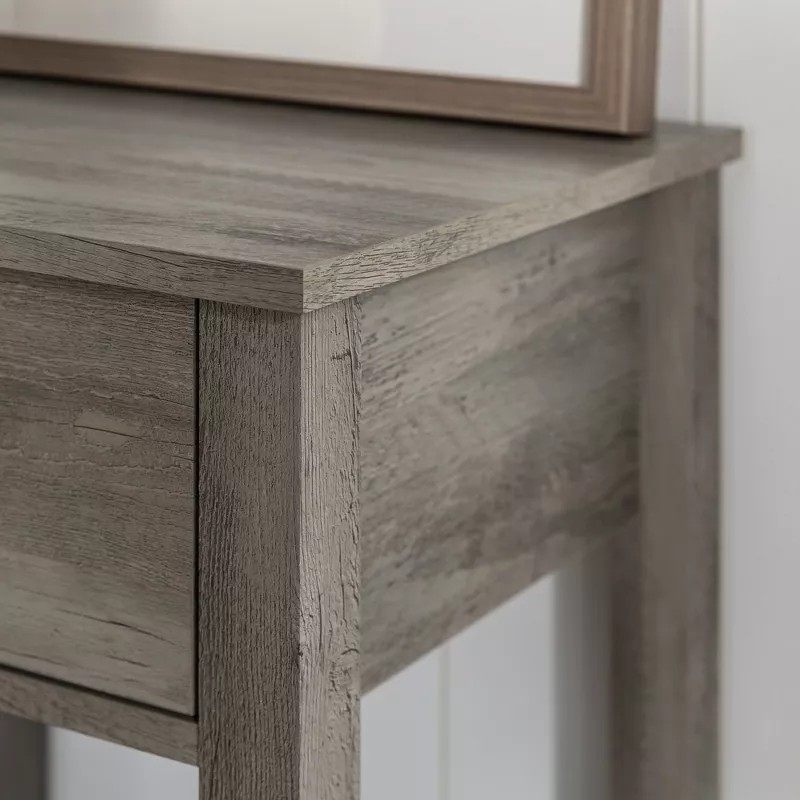 www.jingtongfurniture.com